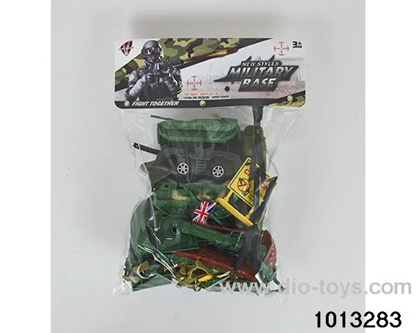 Military suit in 65pcs PVC bag
