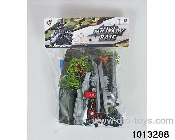 Military suit in 62pcs PVC bag