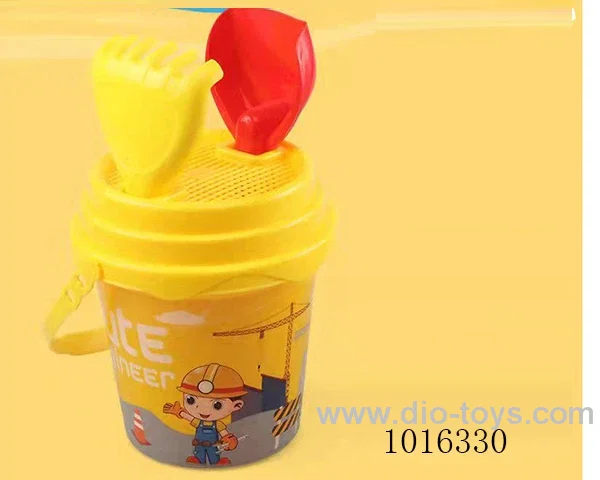 beach toys in  Net bag