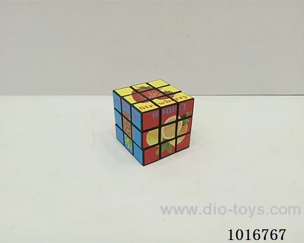 5.3cm cube in opp bag