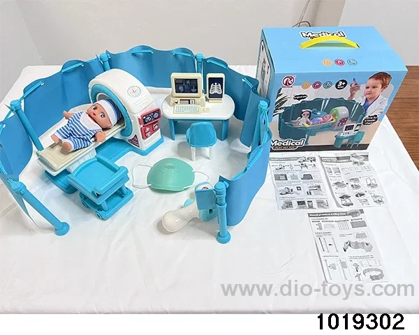 Doctor Barbie Set in color box
