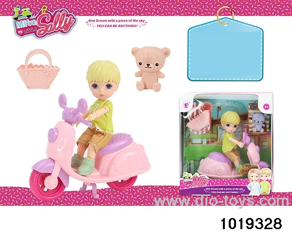 5 inch doll set in window box