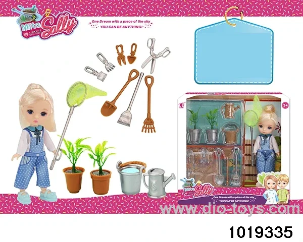 5 inch doll set in window box