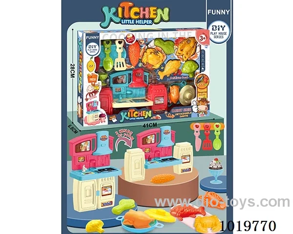 Kitchen set in Gilf box