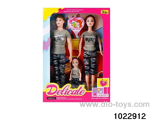 11.5 inch doll set in window box