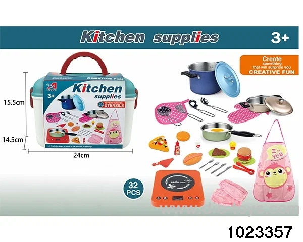 Stainless steel tableware in Plastic box
