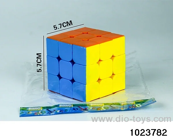 Magic Cube in opp bag