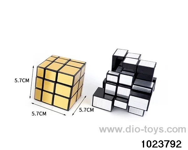 Magic Cube in opp bag