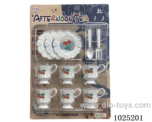 Tea set in blister card