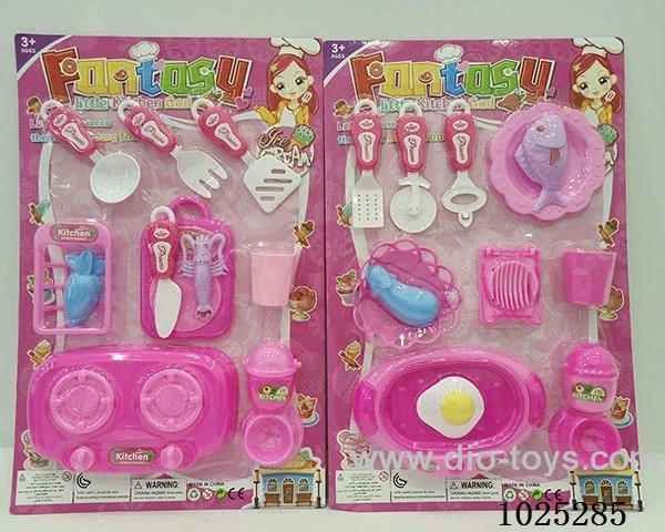 kitchen set in blister card