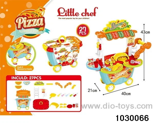 Pizzas in paper card