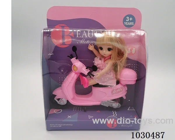 doll + motorcycle  in Display box