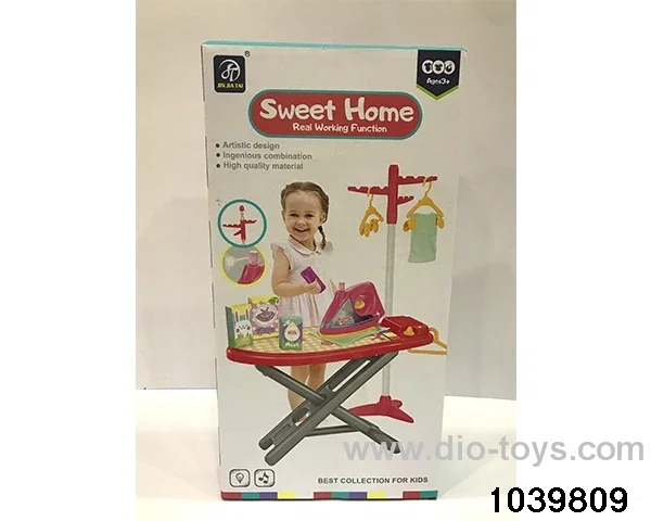 Iron + ironing bed in color box