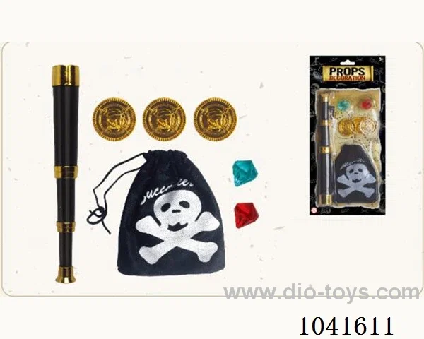 Pirate weapon set in blister
