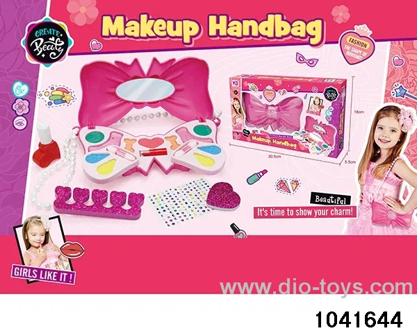 Makeup Set in window box