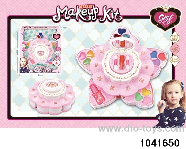 Makeup Set in window box