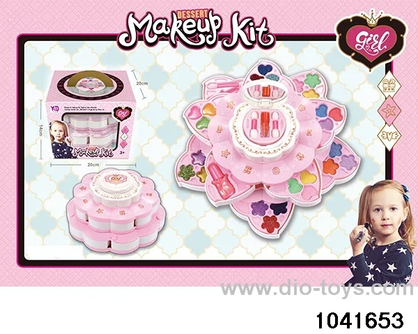 Makeup Set in window box