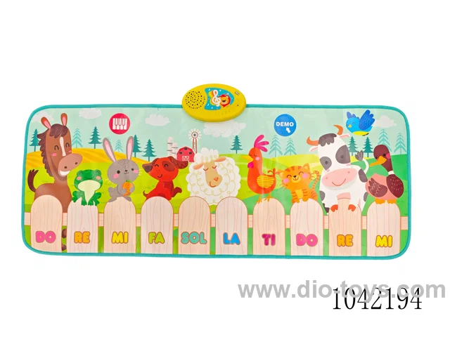 Animal piano blanket in color box