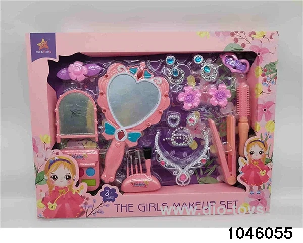 Accessory Sets in window box