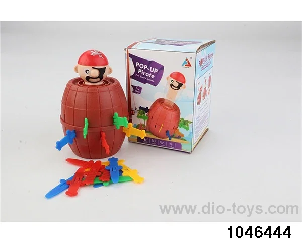 Pirate barrel with 16 swords in color box