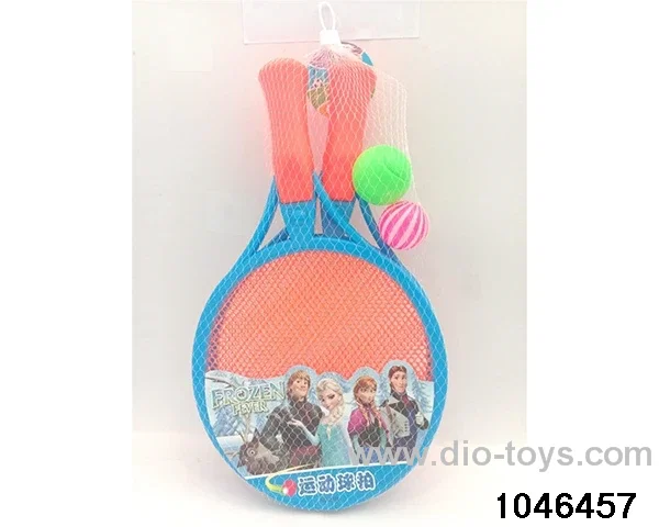 Sports racket with 2 balls in Net bag
