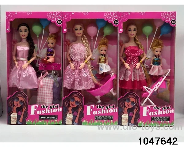 11 inch Barbie doll in window box