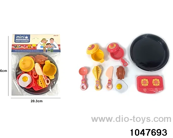 Kitchen frying pan set in PP bag with header