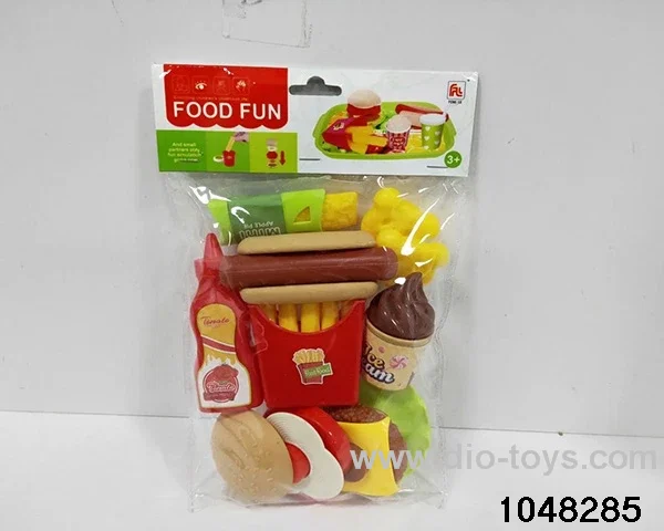 Assembled hamburger combination in PP bag with header