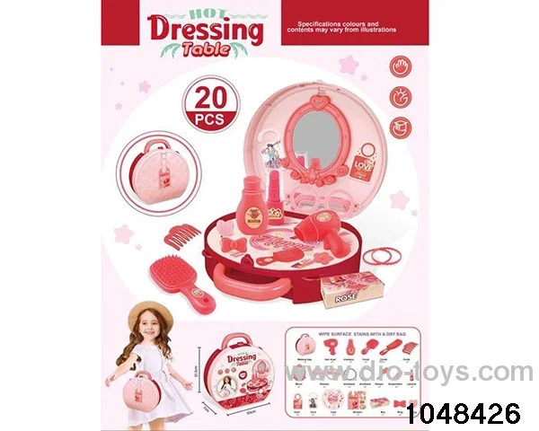 dress and groom oneself in paper card