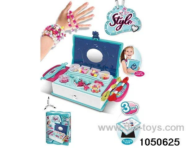 Beaded combination in Plastic box