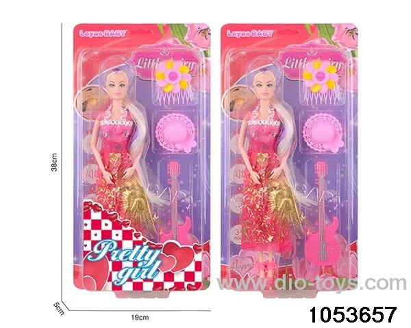 11 inch doll in clam shell