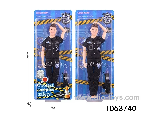 11 inch doll in clam shell