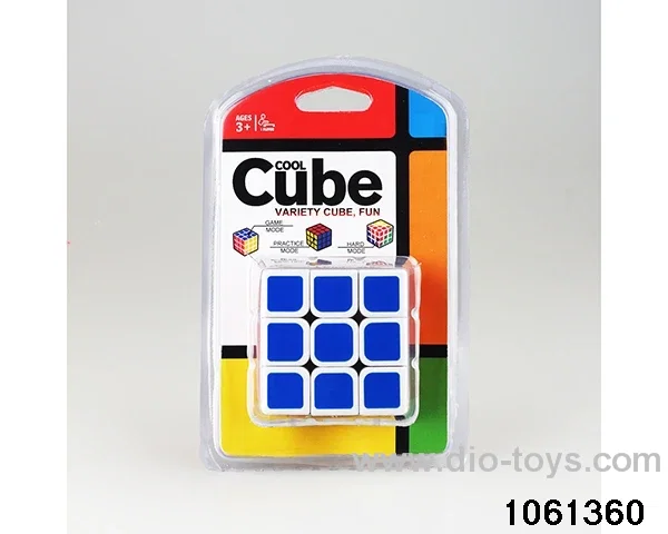 Rubik's cube in clam shell