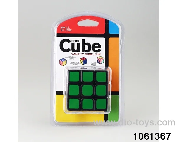 Rubik's cube in clam shell