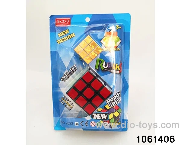 Rubik's cube in clam shell