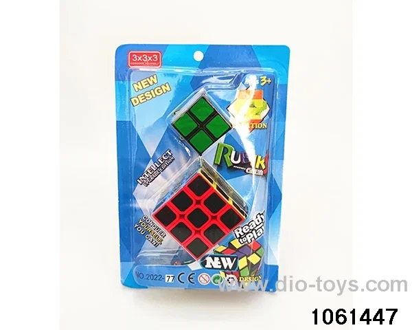 Rubik's cube in clam shell