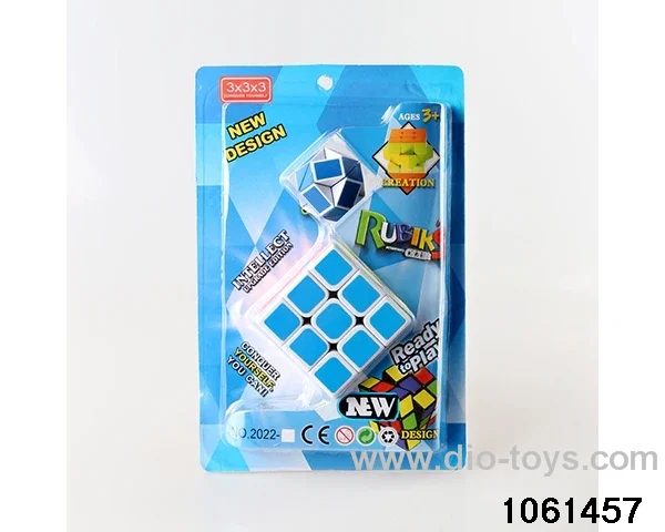 Rubik's cube in clam shell