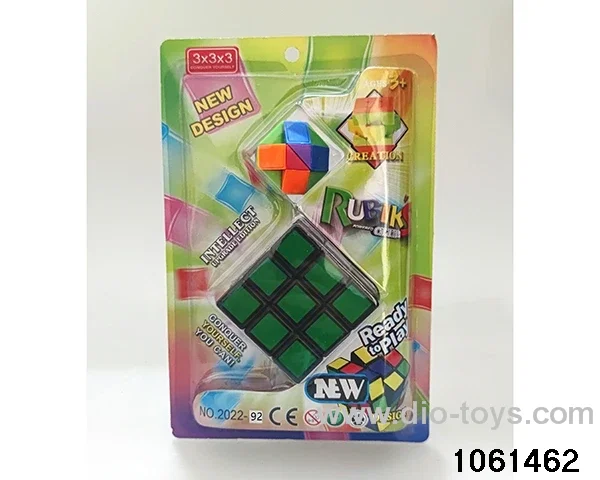 Rubik's cube in clam shell