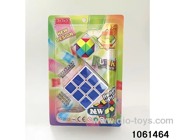 Rubik's cube in clam shell