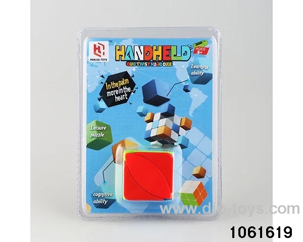 Rubik's cube in clam shell