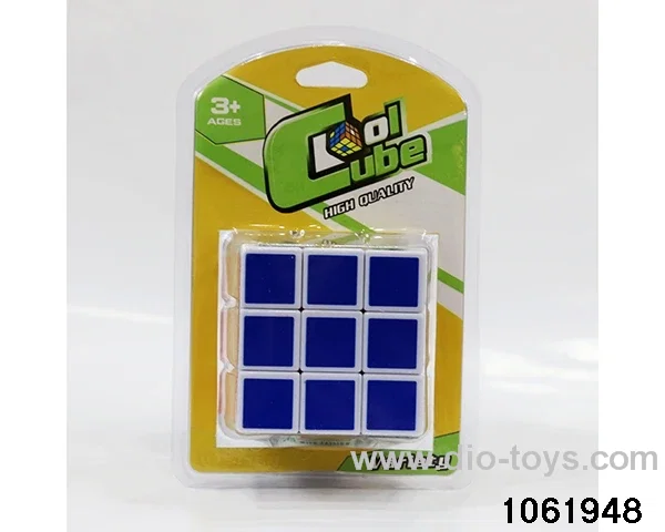 Rubik's cube in clam shell