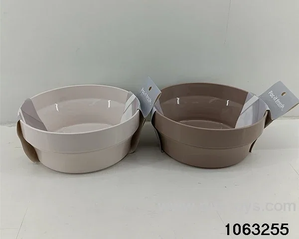 bowls in Plastic film