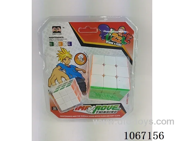 5.7CM Rubik's Cube with spring +3.5CM