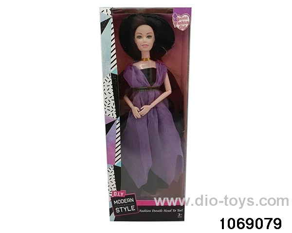11 inch doll in window box