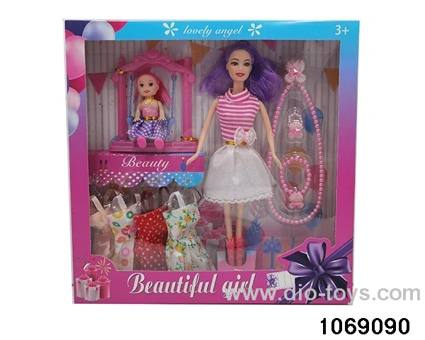 11 inch doll in window box