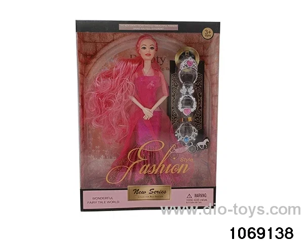 11 inch doll in window box