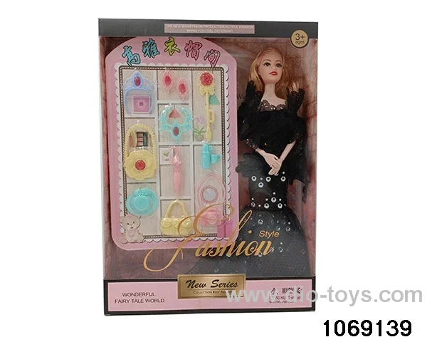 11 inch doll in window box