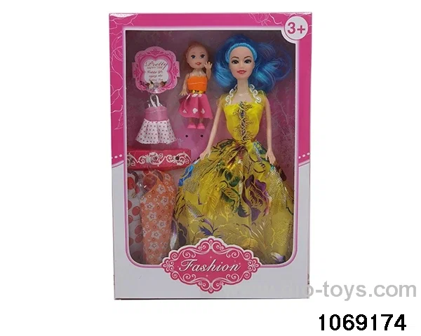 11 inch doll in window box