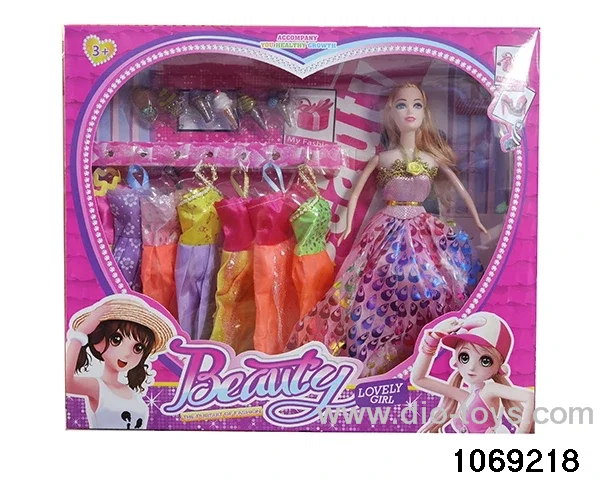 11 inch doll in window box