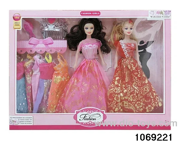 11 inch doll in window box